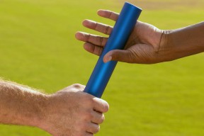 世界杯最新资讯-跨界风云，科维托娃爆冷、浓眉激战、TES悬念迭起